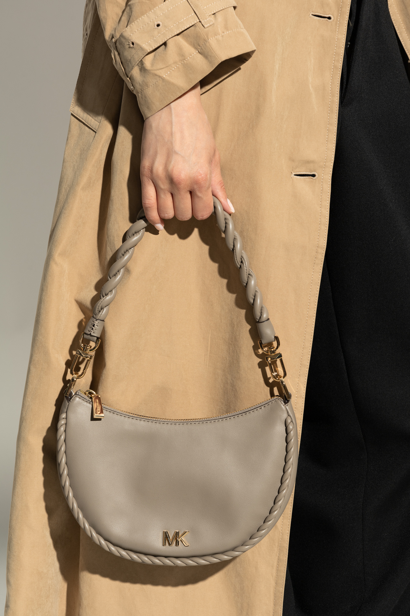 You'll always know where your new BLAZE ORANGE shoulder bag